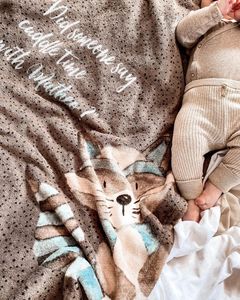 Cuddly raccoon - Babydecke mit Namen